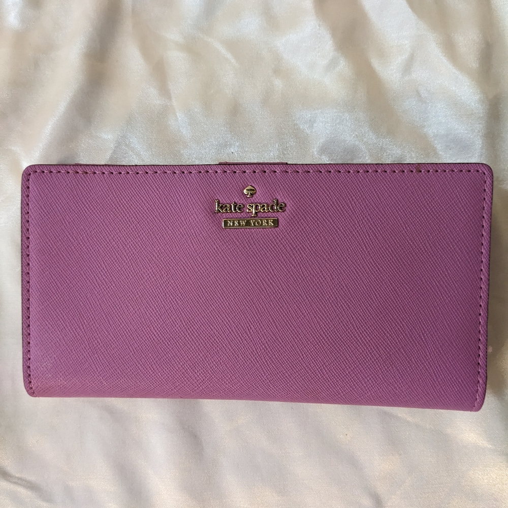 Kate Spade Bi-Fold Saffiano Leather Wallet